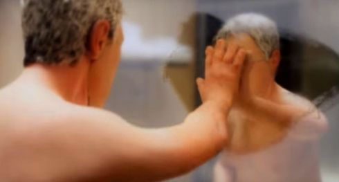 anomalisa-mirror.jpg